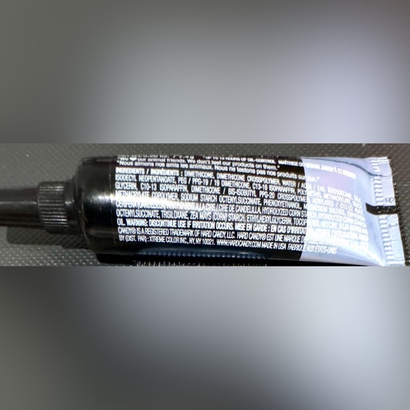 Hard Candy Sheer Envy Mattifying Primer - Picture 2 of 4